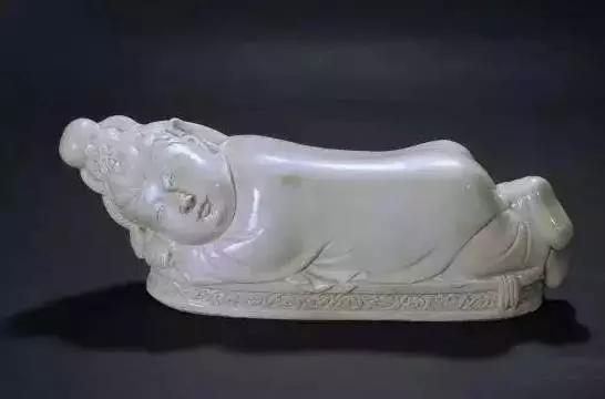 古代人为什么睡那么硬的瓷枕,古人睡觉真的都用瓷枕吗