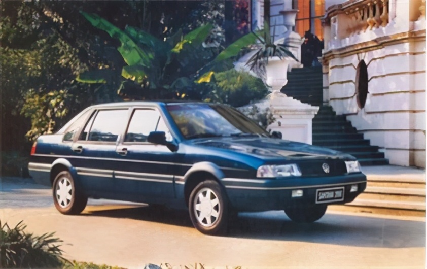 当年桑塔纳2000相当于现在什么车,桑塔纳2000搞笑段子