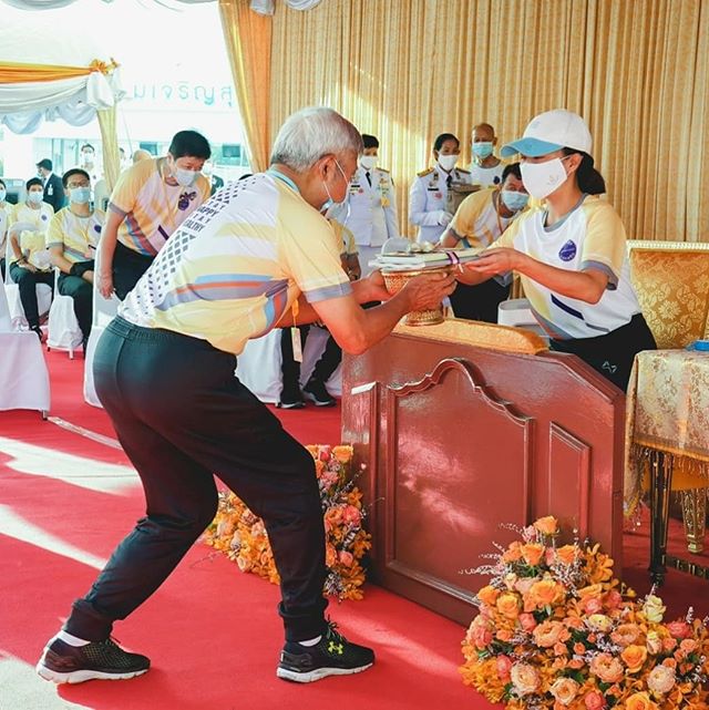 泰王加冕大公主,泰王大小公主美照