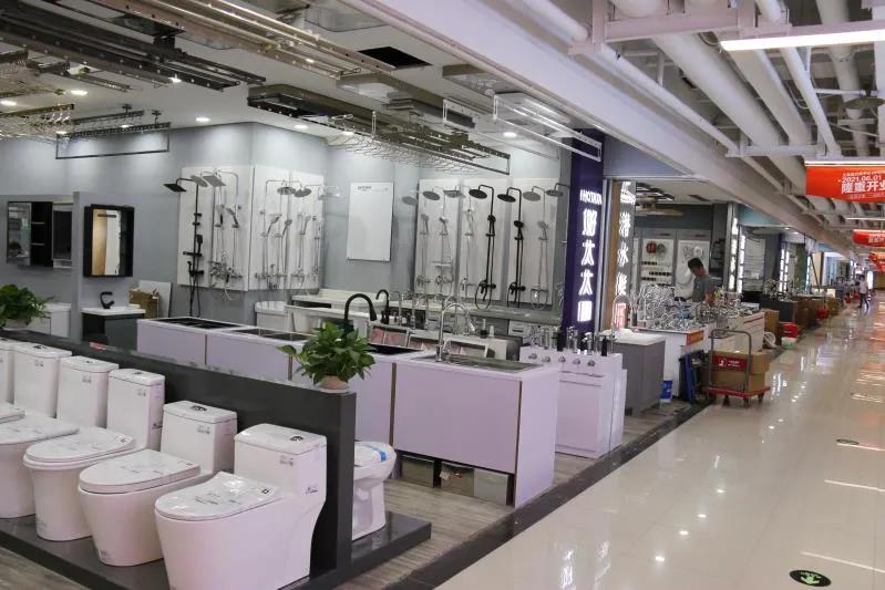 升级改造后的农贸市场夜景太美了,改造升级的农贸市场变靓了