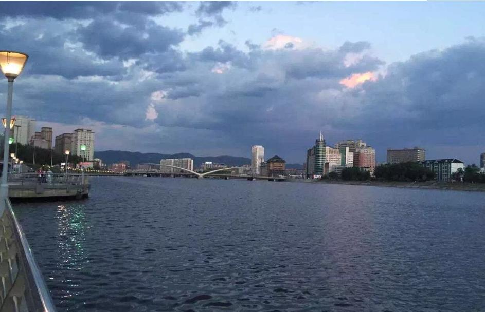 我国“最憋屈”的城市，被３国包围，大海近在咫尺却无法踏足