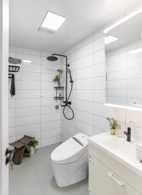 卫生间异味快速消除,卫生间味大怎么除臭