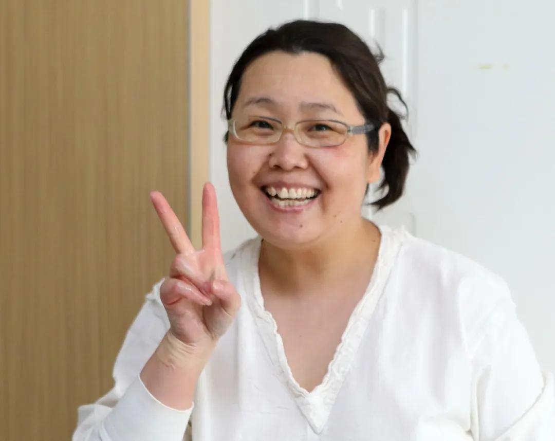 市新冠定点救治医院,探访新冠重症救治一线人员