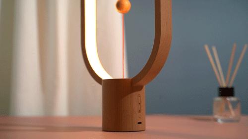 宜家高颜值台灯,广美磁悬浮台灯