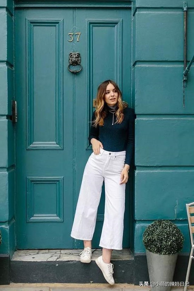 腿短穿什么款式小白鞋,今年的小白鞋这样穿太时髦了