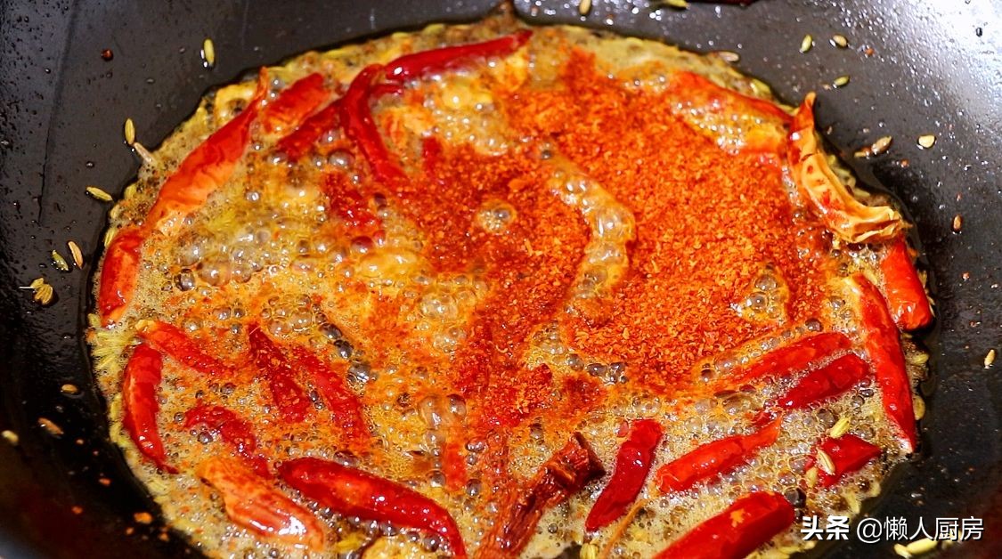 不辣不油炸的小龙虾,麻辣小龙虾不油炸方法先蒸