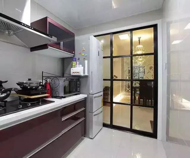 厨房推拉门能挡油烟吗,厨房究竟有没有必要装门