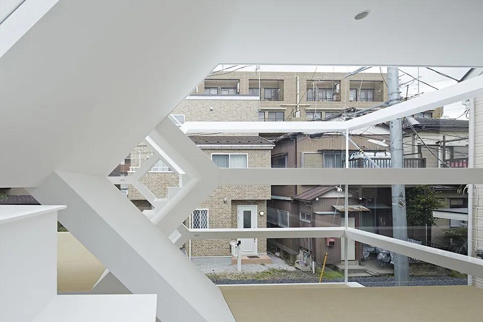 小户型极简装修风格日本,日本十几平米的房子经典设计