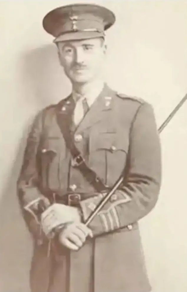 有枪就不怕狮子吗？不是！看帕特森中校在非洲经历了什么