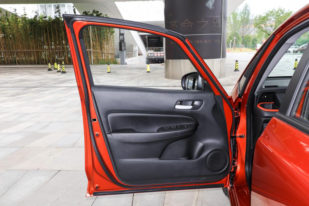 飞度1.5l发动机,全新飞度1.5自吸