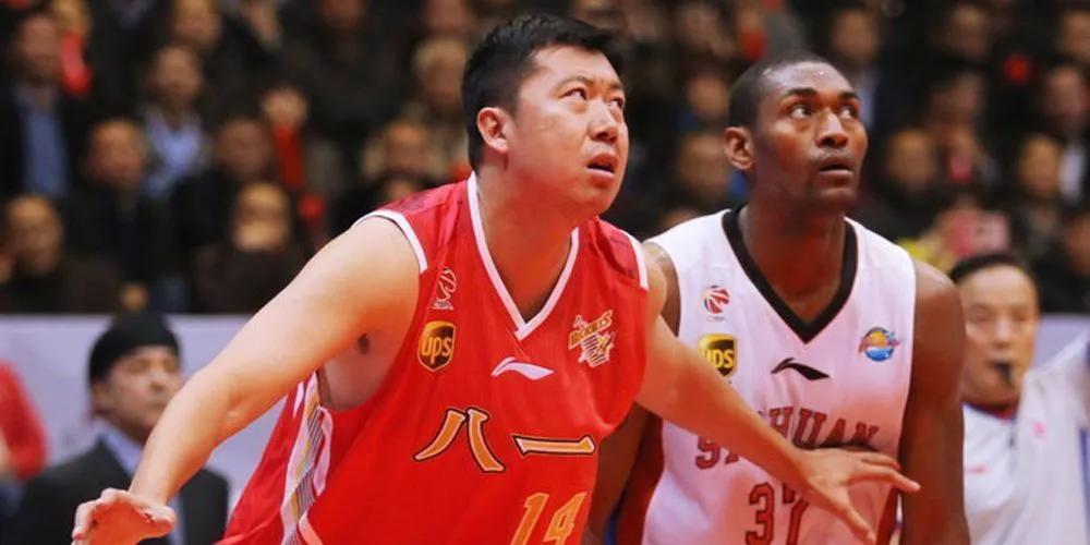 八一和周琦对决,大黑马击败苏波邦