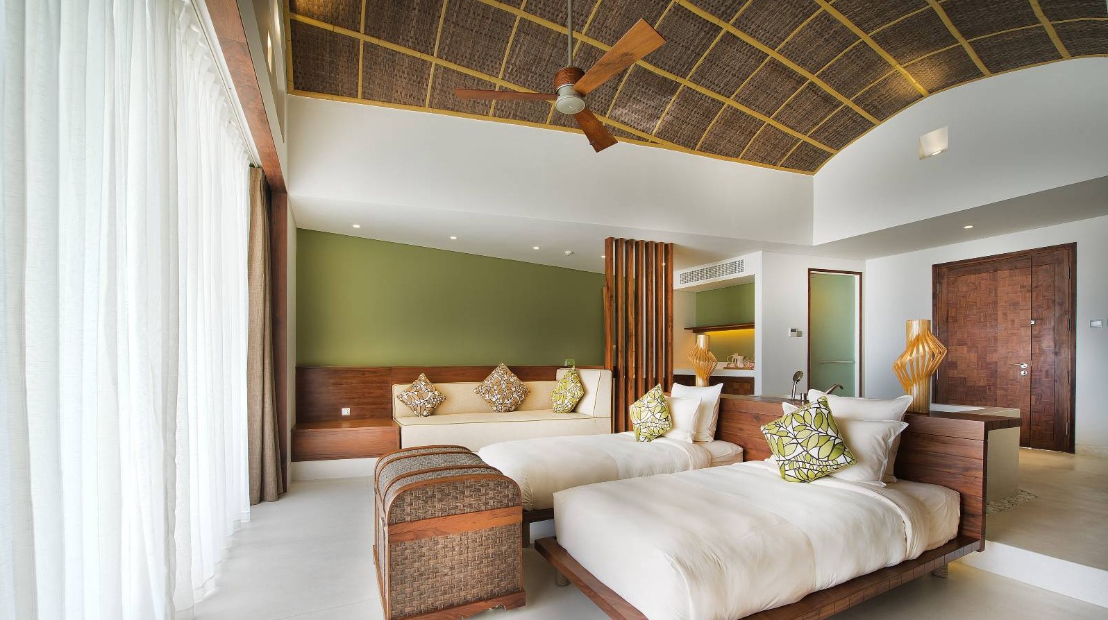 人少免签海岛,人少风景好的国家