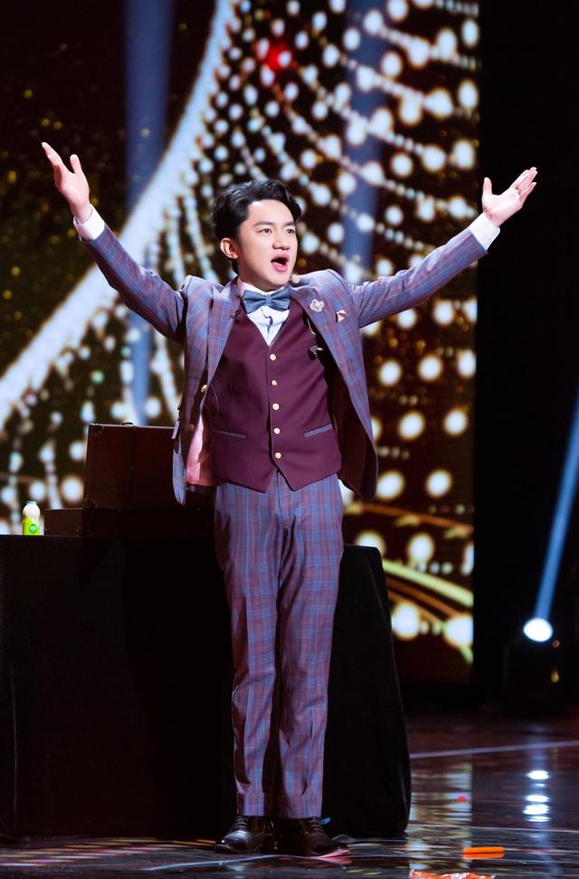 保罗震撼全场视频,保罗巅峰之夜经典视频