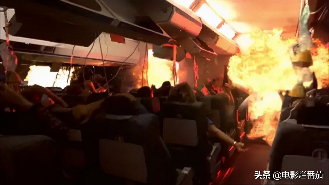 必看的十部顶级恐怖片中文版,必看的100部经典恐怖片