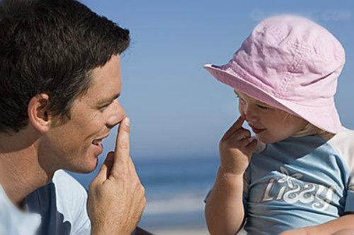 2岁4个月喜欢学狗叫,2岁宝宝一直学狗叫