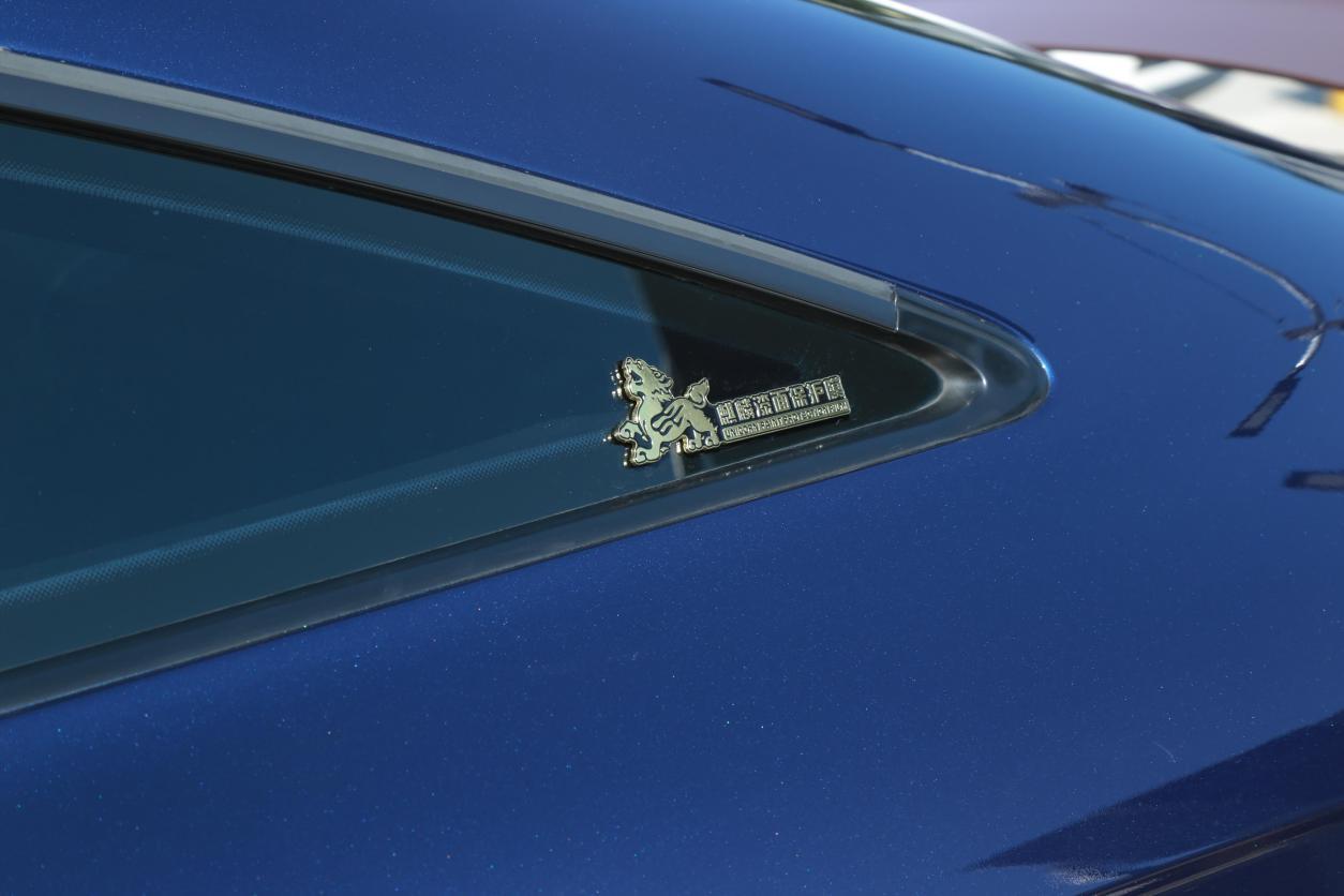 苹果官方保护膜是交智商税吗,贴车窗膜是不是智商税