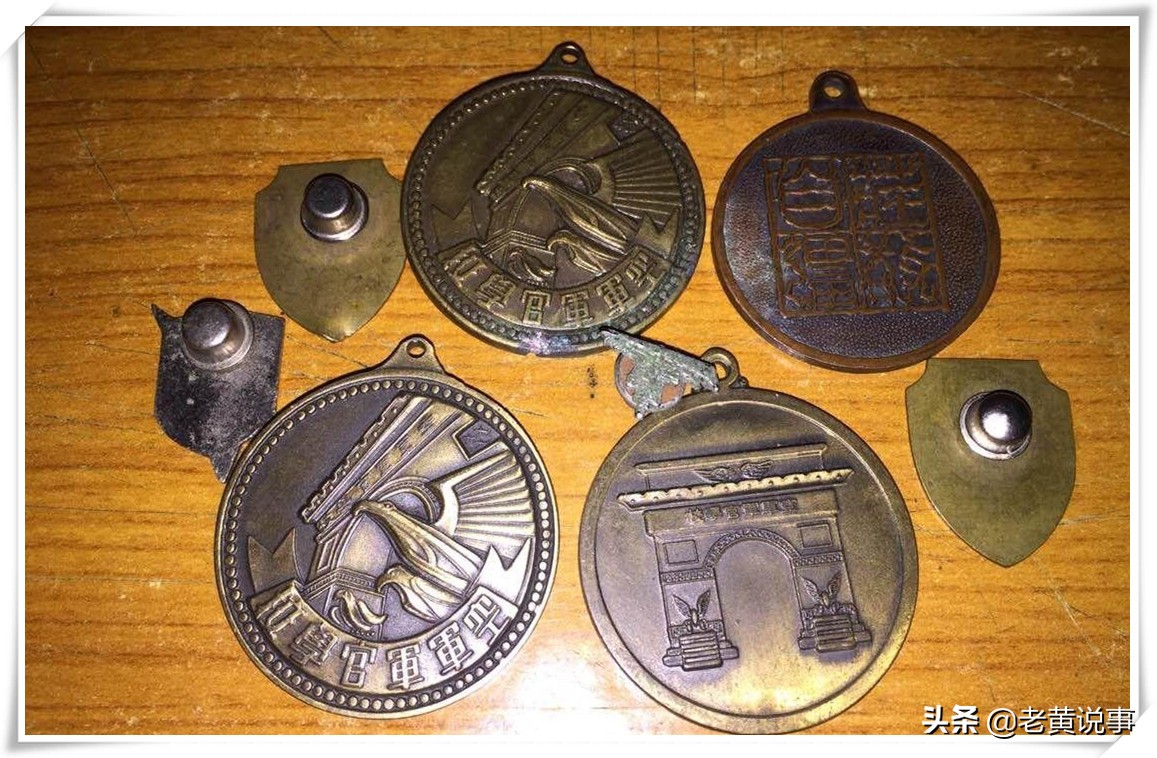 击落日机8.5架的抗战英雄,92岁病逝美国,有个妹妹叫王光美