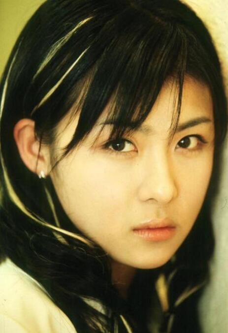 52岁姐姐抖音被赞美,姐姐颜值被狂赞