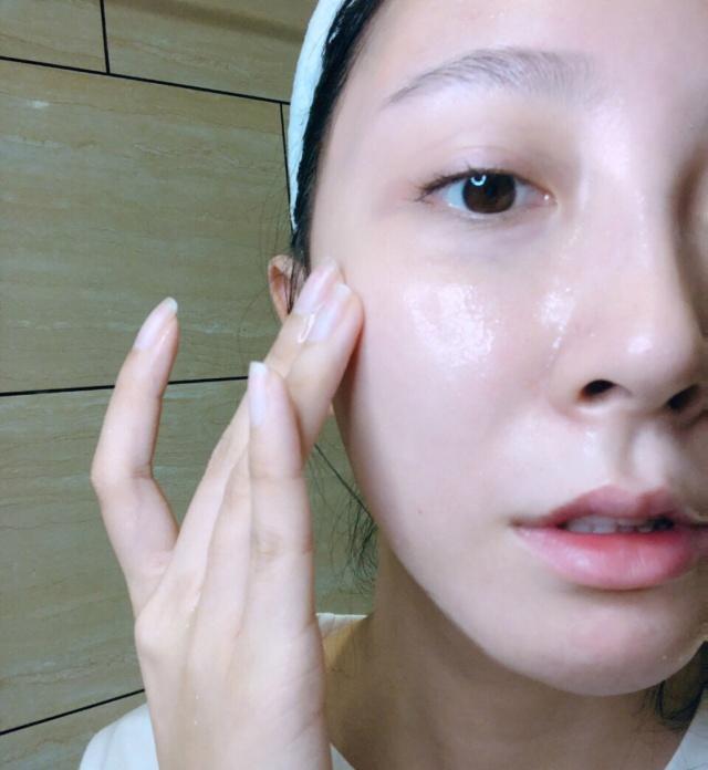 敏感肌肤如何用美白产品护肤,敏感肌肤用什么美白效果好呢