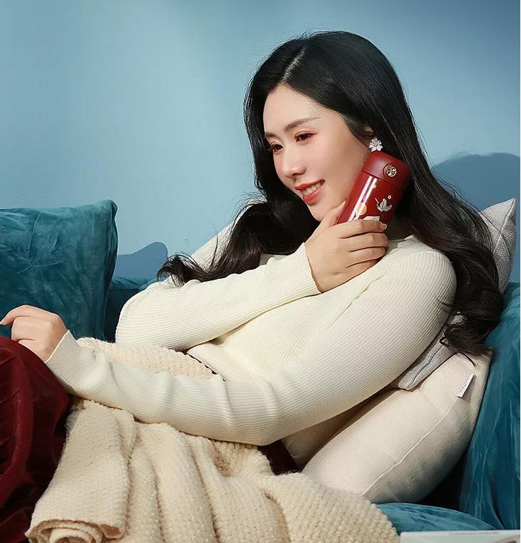 保温杯摇一摇变暖手宝,可以当暖手宝的保温杯