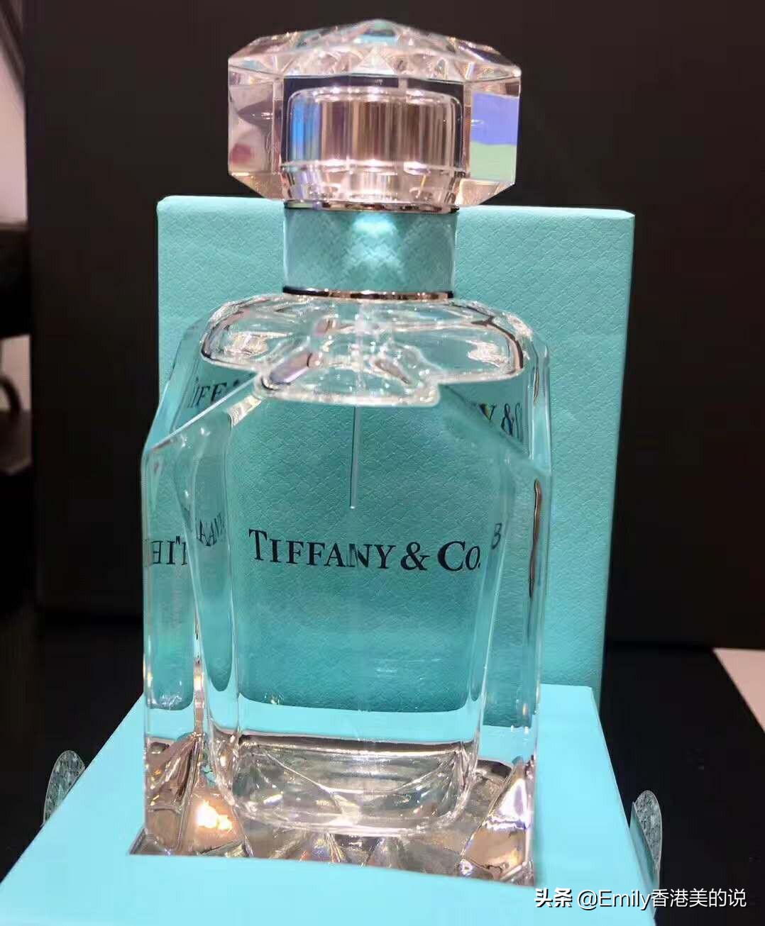 女人闻了上瘾的香水,女生一看就上瘾的香水