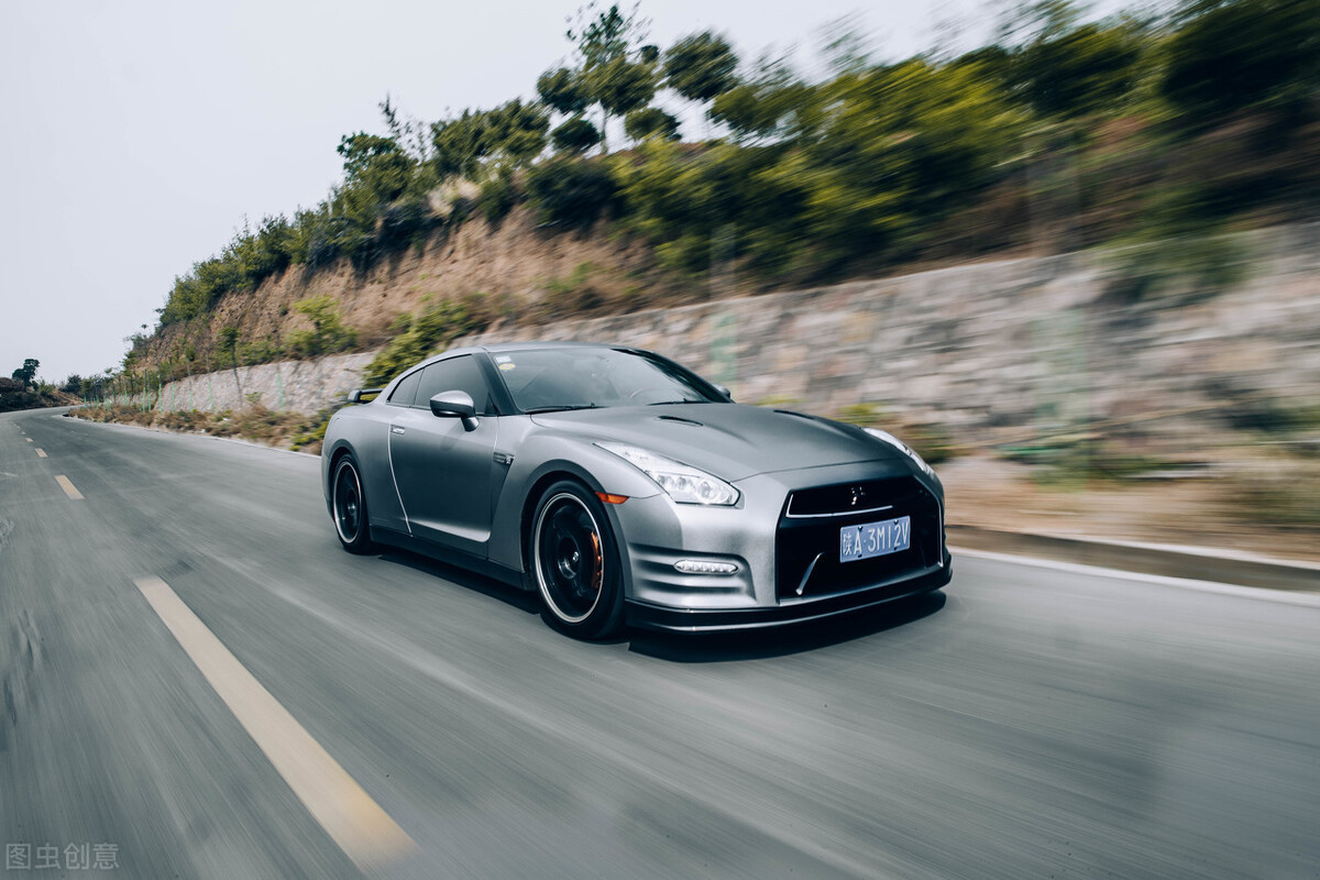 战神gtr简单介绍,战神gtr如何在赛道上称霸