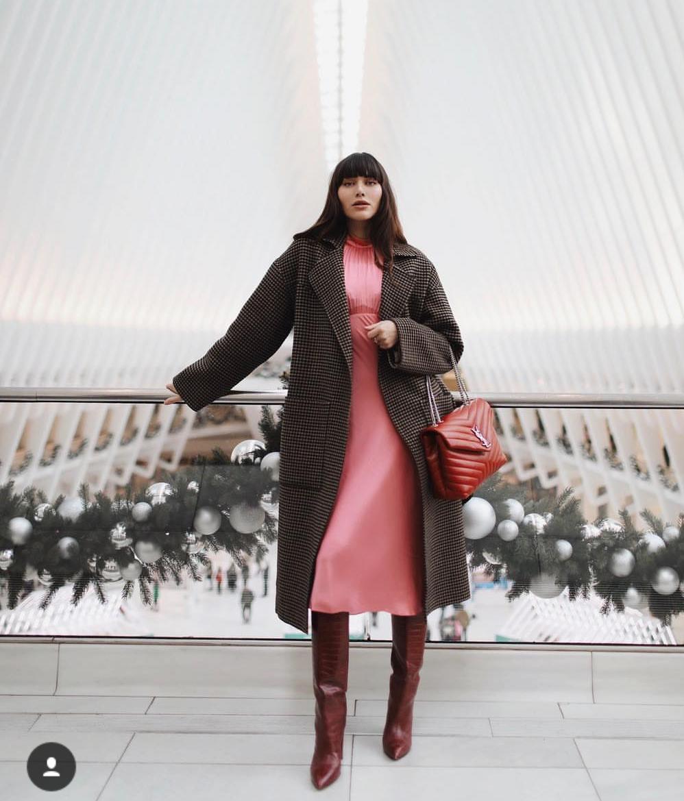 你还在买这么贵的大衣吗,买了件比较贵的大衣有些后悔