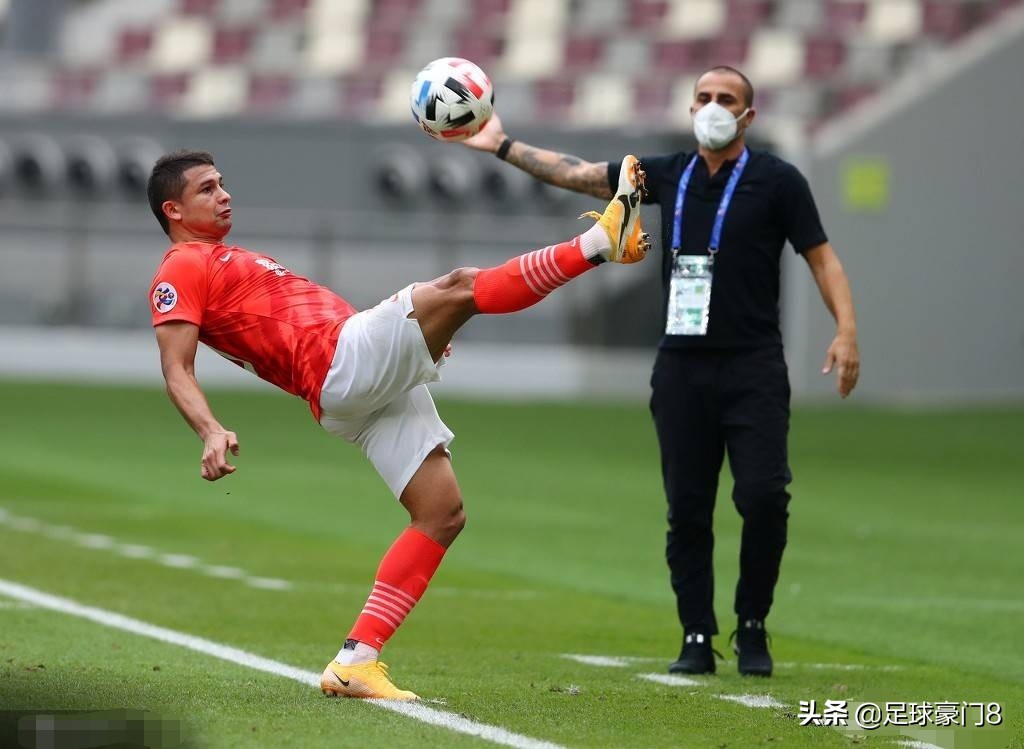 卡纳瓦罗场边激情庆祝,卡纳瓦罗赛后一幕