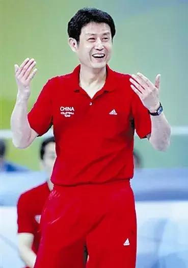 郎平执教8年都获得过哪些荣誉,郎平的贡献有多大