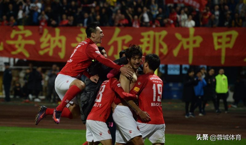 四川足球现状,四川隆发足球队