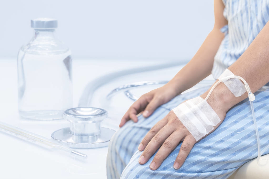 肿瘤病人药液外渗怎么办,化疗时药液外渗怎么处理