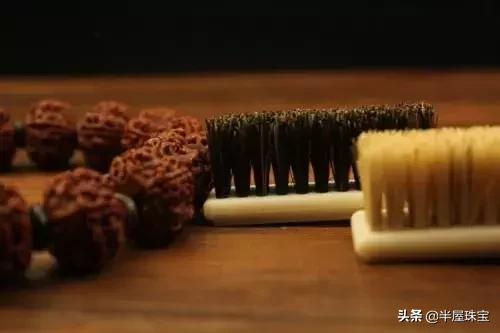 宝石不亮了怎么清洗,宝石清洗的最好的方法