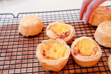 怎么自制蛋挞液简单做法,家庭版蛋挞液做蛋挞的方法