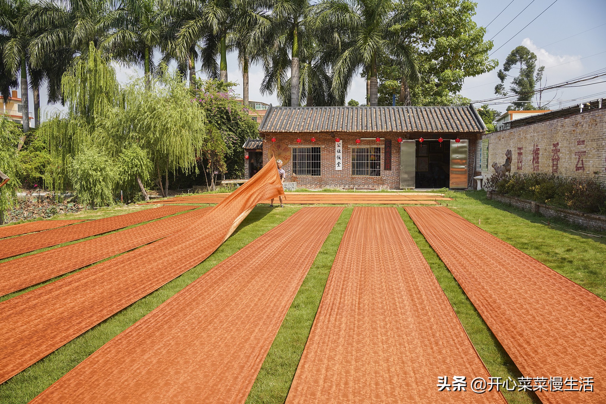 100%的香云纱桑蚕丝套装民国款,穿民国香云纱的女人