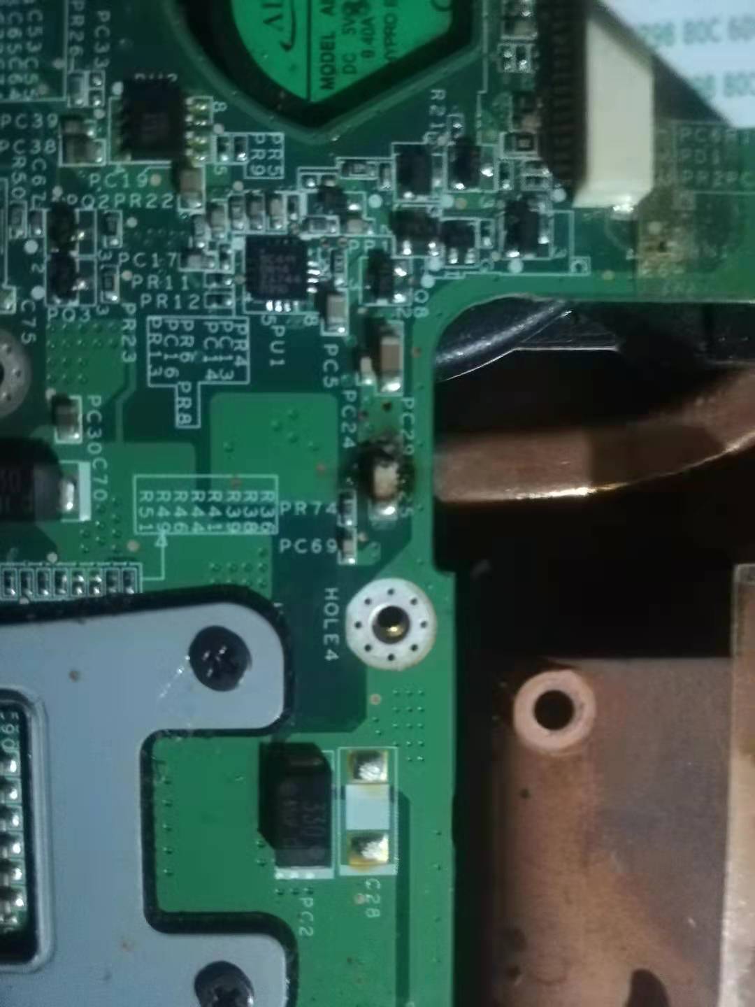 五一在家维修电脑