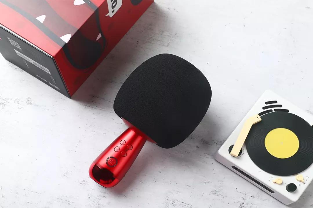 何炅唱吧小巨蛋麦克风,何炅唱吧麦克风