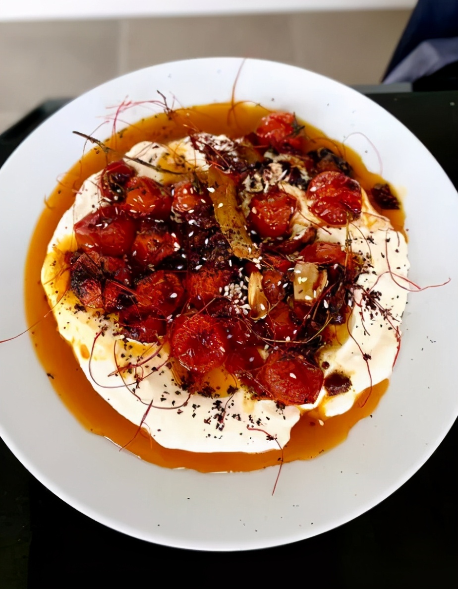 老外都爱来中国买手机壳？看完我笑吐了：谢谢外国友人提供致富路