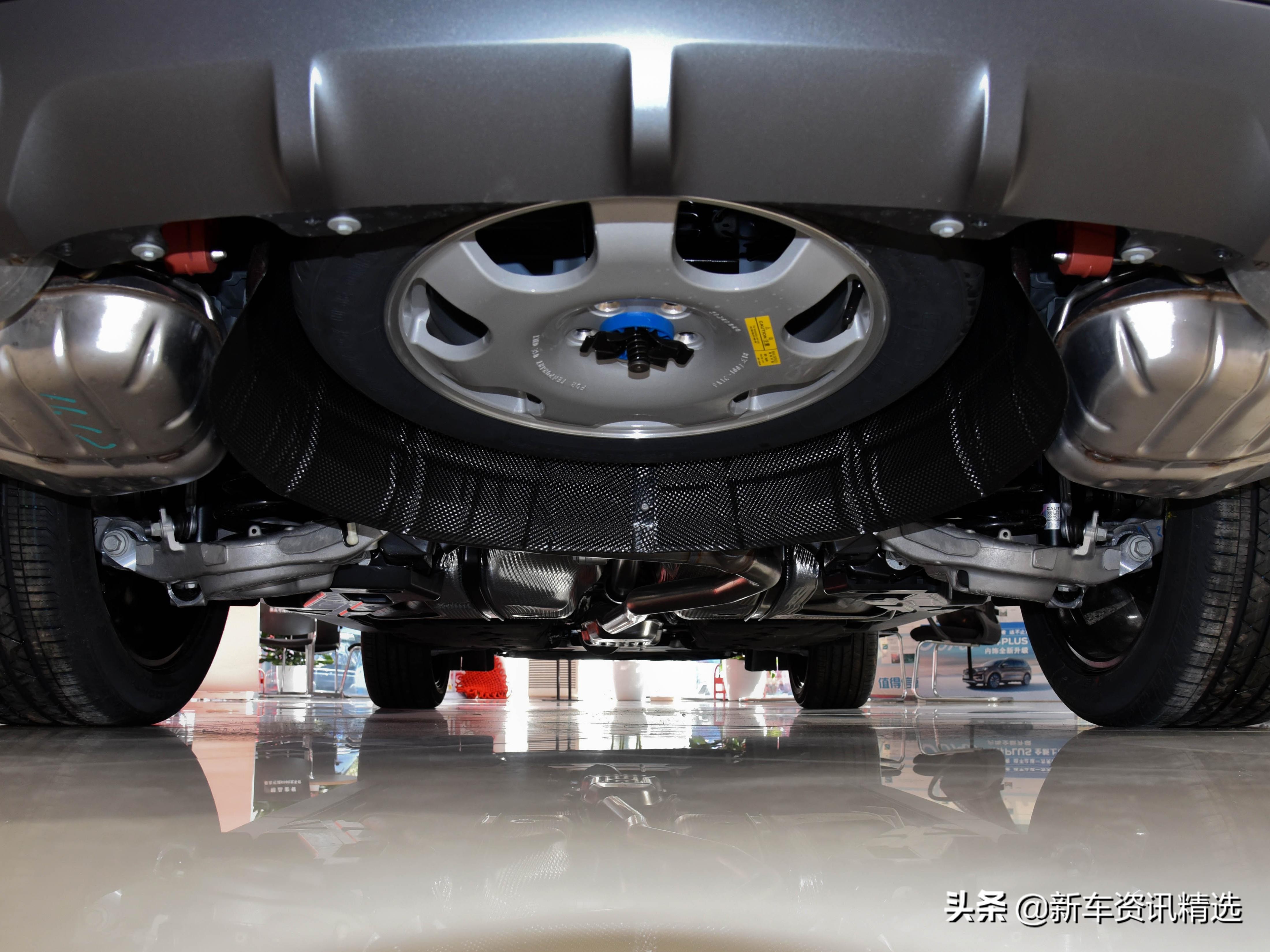 真正大七座suv车10万元左右,福特锐界两驱七座汽车测评