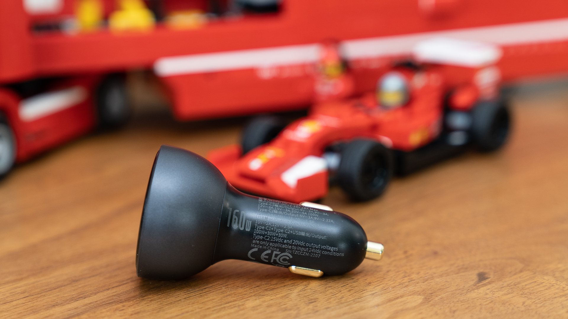 汽车人,出发!车生活补给利器,倍思160WQC5认证车载充电器分享