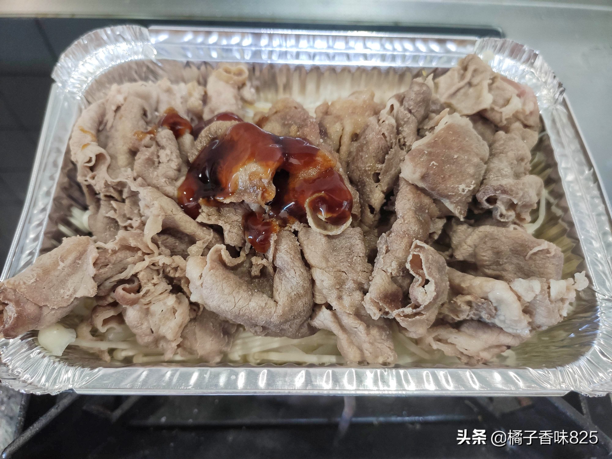 家庭版锡纸肥牛金针菇的做法,不加一滴水的金针菇肥牛