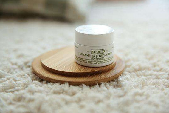 30岁以上哪一个眼霜最好用,30多岁用哪款眼霜好用