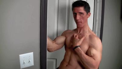 不去健身房怎么练一身好看的肌肉,新手健身房一周健身训练计划