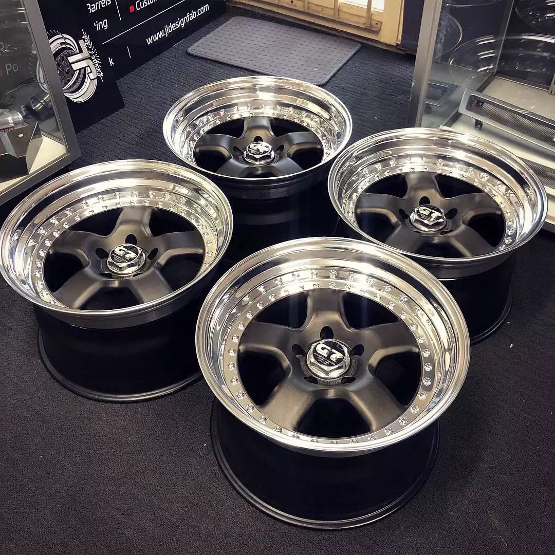 名鞋恒久远经典,经典永流传美丽恒久远