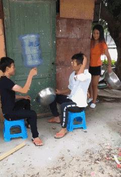 搞笑gif开心一刻单身也挺好,搞笑gif开心视频