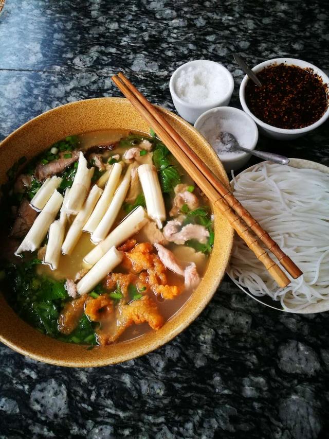 云南建水古城一座依然活着的古城,云南建水古城景点介绍