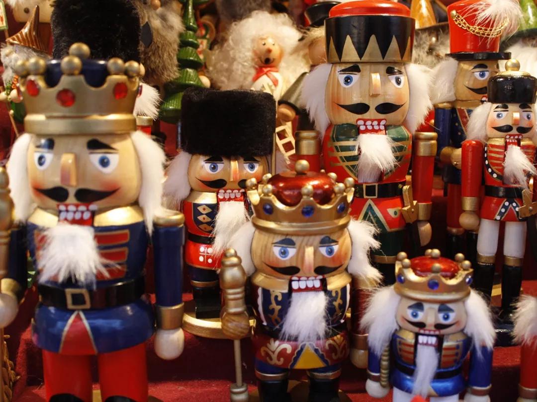 施华洛世奇澳门圣诞树,施华洛世奇圣诞树造型摆件