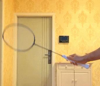 最简单的接杀技巧,足球过人中的四两拨千斤讲解