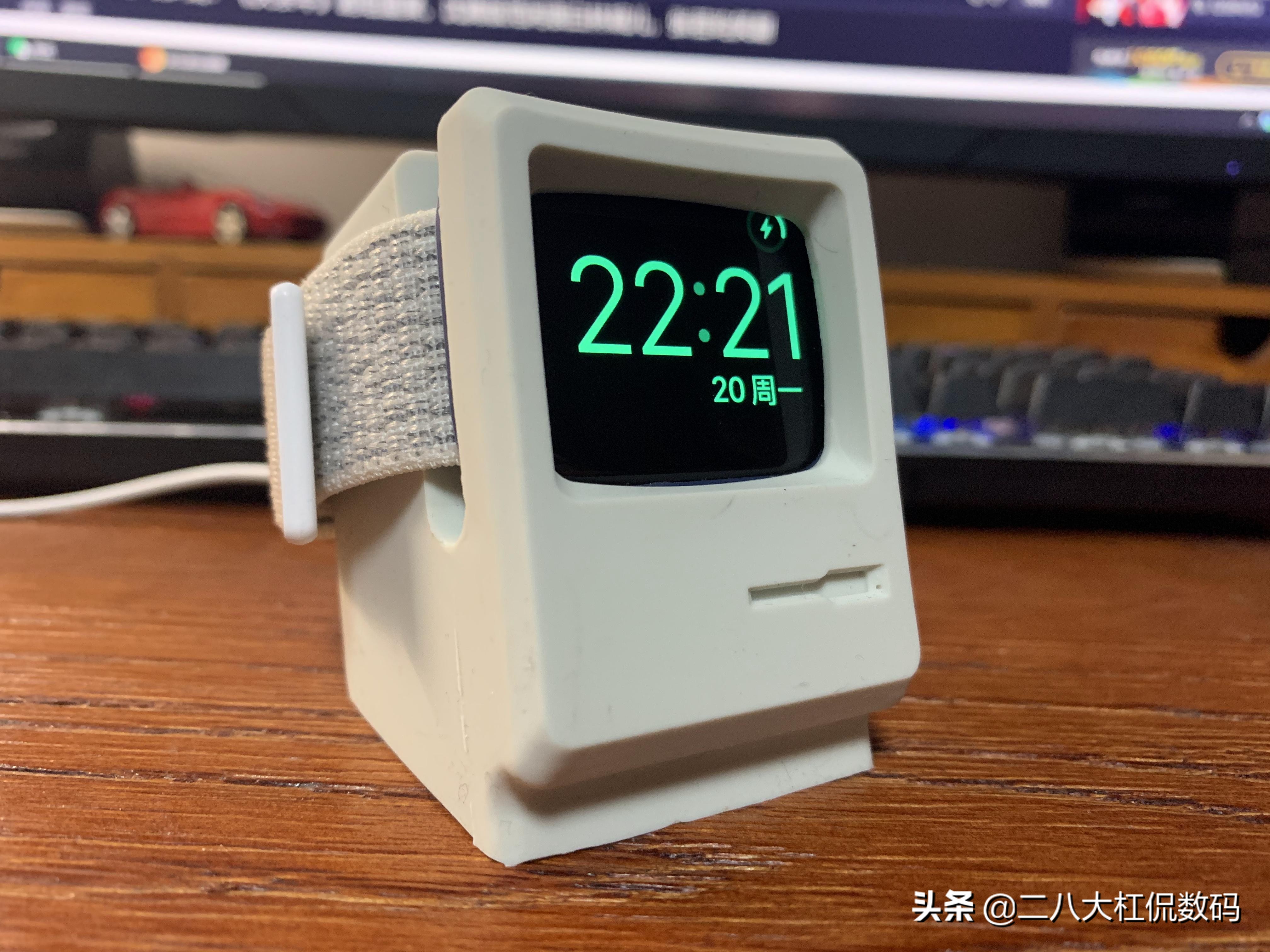 买applewatch送充电线吗,买applewatch送线吗
