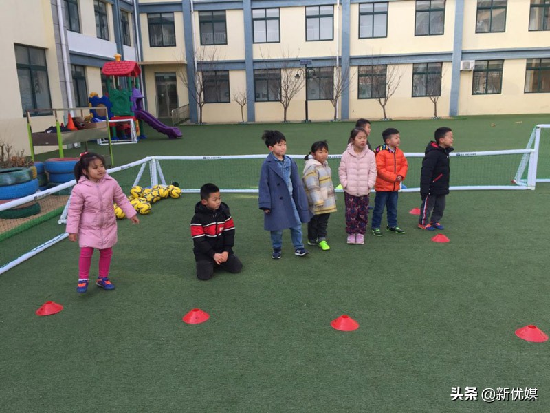 鎯呮殩瀵掑啲鍏崇埍鍎跨鐖卞績娲诲姩,鎯呮殩瀵掑啲鍏崇埍鍎跨