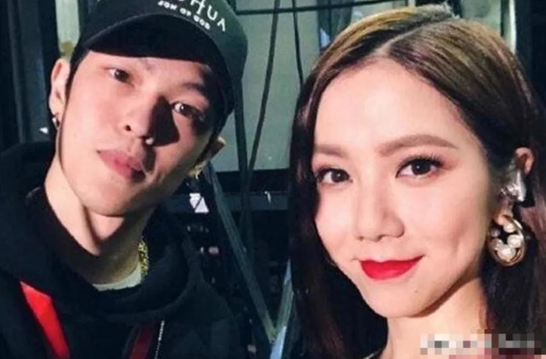 “为法制咖不惜撬了闺蜜墙脚”？是她真被下降头还是*脑洗**包来作妖